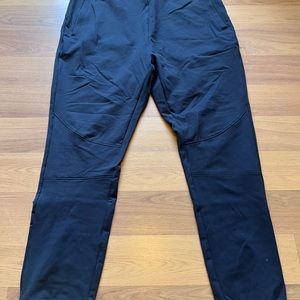 💕EUC BuffBunny Jasmine Joggers, XL